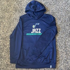 Youth NBA Utah Jazz pocket hoodie.